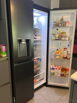 Americká chladnička LG - 2