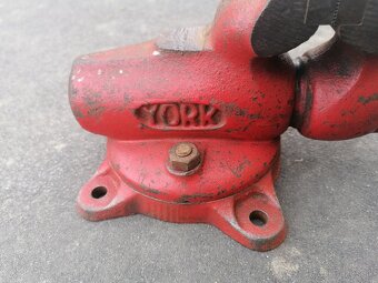 Predám zverák YORK 60 - 2