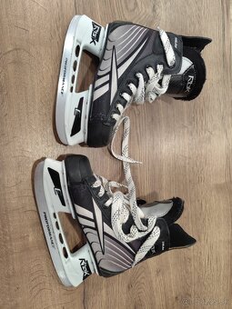 Detské korčule veľkosť 33 - 2