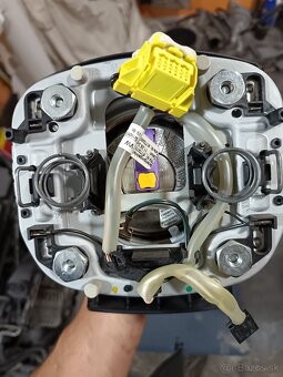 Škoda octavia 2 airbag volantu - 2