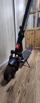 Aprilia eSR2 - 2
