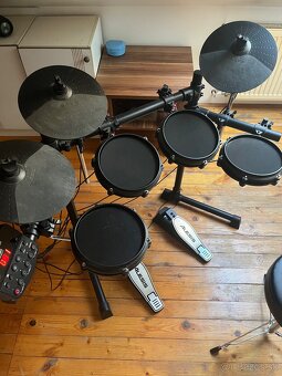 Elektronické bicie Alesis Turbo black - 2