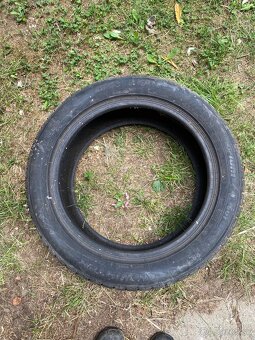 225/50 R17 - 2