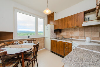 Na predaj 4 izbový byt - Severná, Moldava nad Bodvou - 2