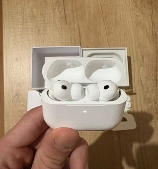 Airpods pro 3 - 2