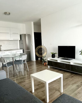 NA PREDAJ - 2 izbový byt v novostavbe s balkónom vo Svite - 2