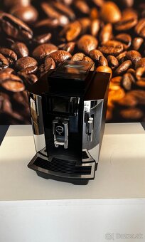 Jura WE8 po leasingu (záruka) - 2