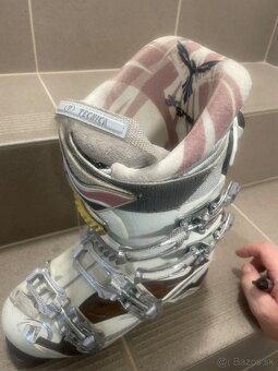 Dámske lyziarky technica - 2