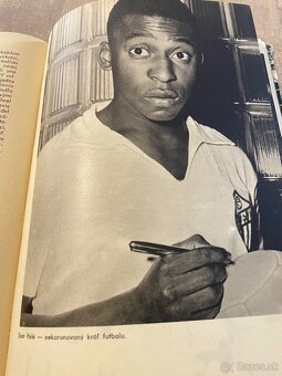 Predam knihu Anglicko 66 - 2