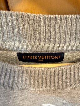Louis Vuittom sveter - 2