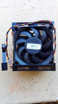 Predám nový-nepoužívanýž chladič pre CPU AMD AM2,3... - 2