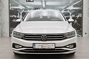Volkswagen Passat Variant 2.0 TDI DSG EVO Elegance - 2