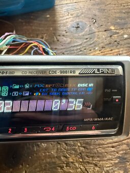 Alpine CDE-9881RB - 2