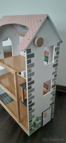 Detský drevený 3poschodový domček - 2