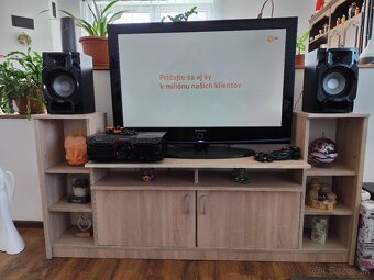 Predám televízory plus stolík - 2