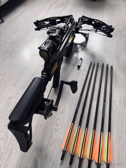 kladková kuša EK Archery Blade 175 lbs + bubnový naviják - 2