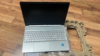 HP Laptop 15S-fq3310nc - 2