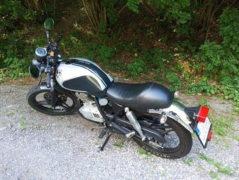 Yuki Sport II cafe racer, nová STK na 4 roky, A1 od 16r. - 2
