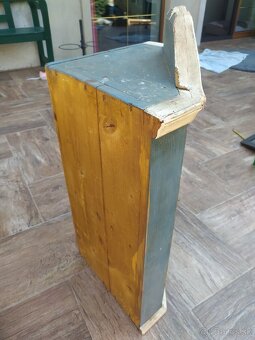 Rohová vidiecka skrinka, - 2