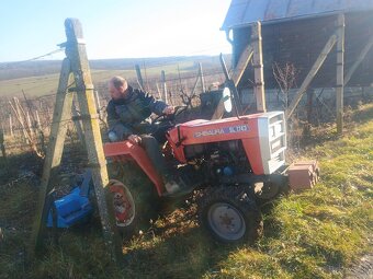 Predám malotraktor 4x4 - 2