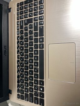 notebook ASUS X540B - 2