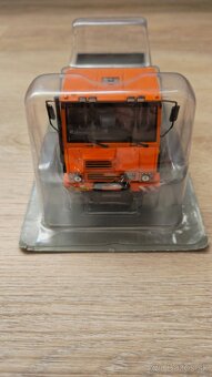 Deagostini Praga UV 80 - 2