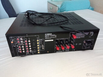 predám AV receiver Yamaha RX-V430RD - 2