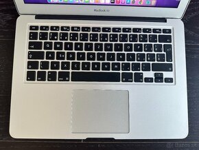 Apple MacBook Air 13" - 2