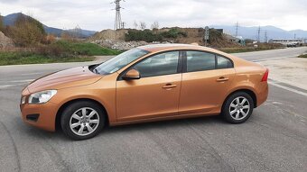 VOLVO S60 1.6 D2 Momentum Drive, 84 kW - 2