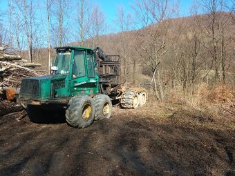 Predám vyvážaciu súpravu timberjack 1110D - 2