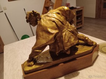 Predám starožitnu sochu - 2