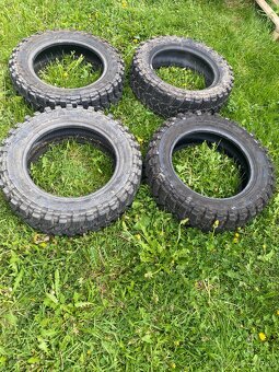 Pneu 185/65 r15 - 2