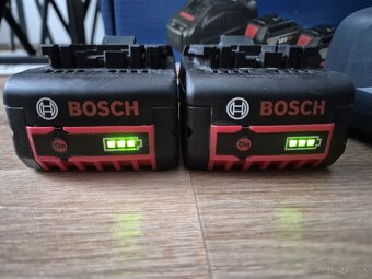 Bosch GAL 1880 + 2 x GBA 18V 5Ah - 2