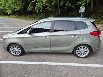 KIA CARENS automat - 2