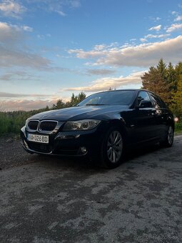 BMW E90 facelift 320D xDrive - 2