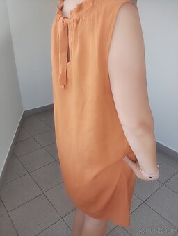 Nové šaty MADE IN ITALY -veľ. M/L - 2