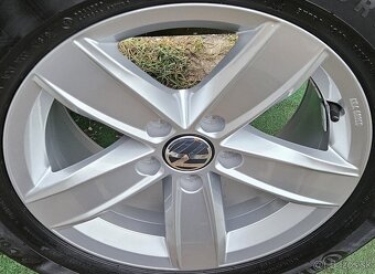Prakticky nové, originálne disky VW - 5x112 r16 - 2