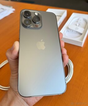 iPhone 13 Pro 256GB graphite + 3 káble, krabička - 2