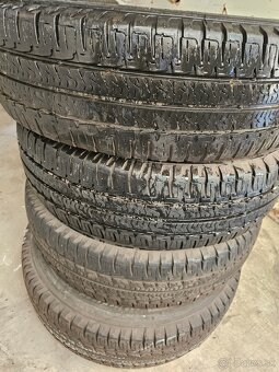 Zimne 225/75 R16C - 2