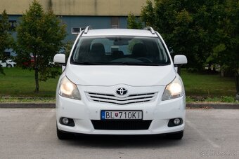 Toyota Verso 2.0 I D-4D 125 Active - 2