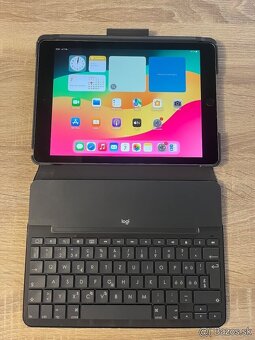9,7” tablet iPad 6 generácie / 128GB TOP stav + klávesnica - 2