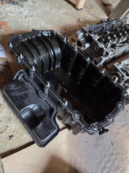 Hlava motora Ford Transit Connect 1.6 hdi - 2