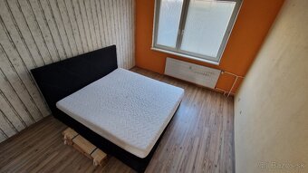 Čalúnená posteľ NASTY 5 - 2