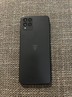 Predám T-Phone Pro - 2