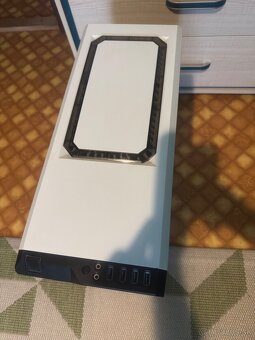 Predám Pc skriňu Zalman Z9 Neo Plus white - 2