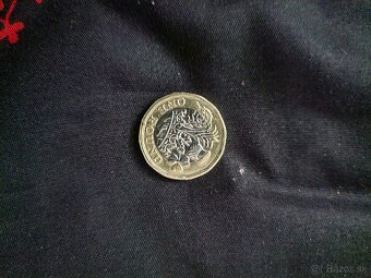 One pound 2016 - 2