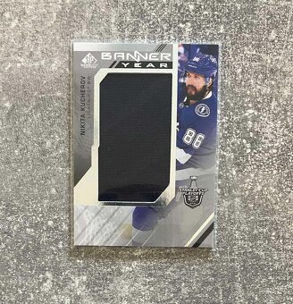 Predám jersey karty / kartičky hráčov. Hokejová kartička NHL - 2