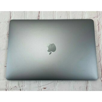 Apple MacBook Pro 13" M1 - 2