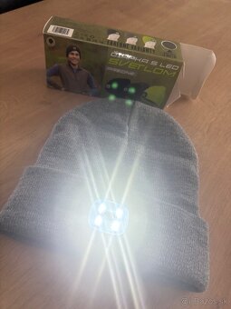 Čiapka s LED svetlom - 2