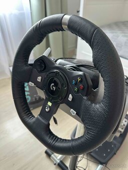 Logitech G920 + Wheel Stand PRO DELUXE V2 + TrueBrake V2 - 2